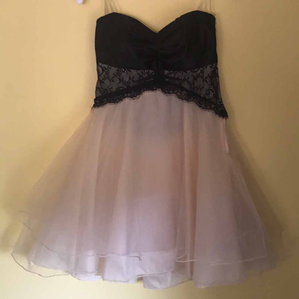 Formal short dress black and cream